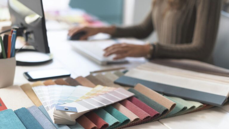 How to Choose the Right Apparel Supplier in 2026 | Full Guide