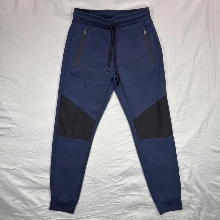 Depop Men's Pants_1_11zon Tech Fit Zipper Joggers – Navy Blue